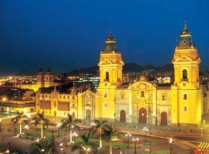 Kathedrale von Lima im spanischen Zentrum der Satdt