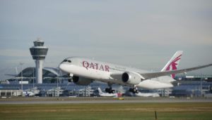 Qatar Airways Flugzeug am Flughafen München