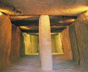 Die Cueva de Menga - Megalithengrab von Antequera