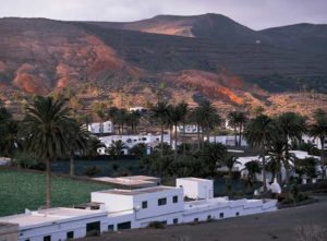 Das schmucke Örtchen Haría liegt im Norden Lanzarotes