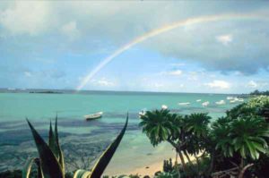 Regenbogen vor der Küste von Mauritius