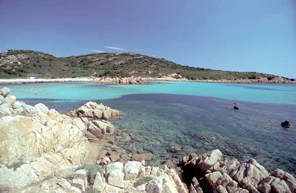 Badebucht an der Costa Smeralda auf Sardinien