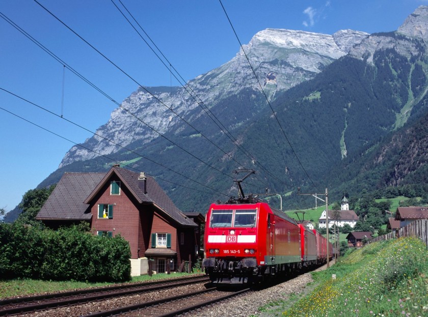 Günstige Bahntickets in die Schweiz für zwei Personen