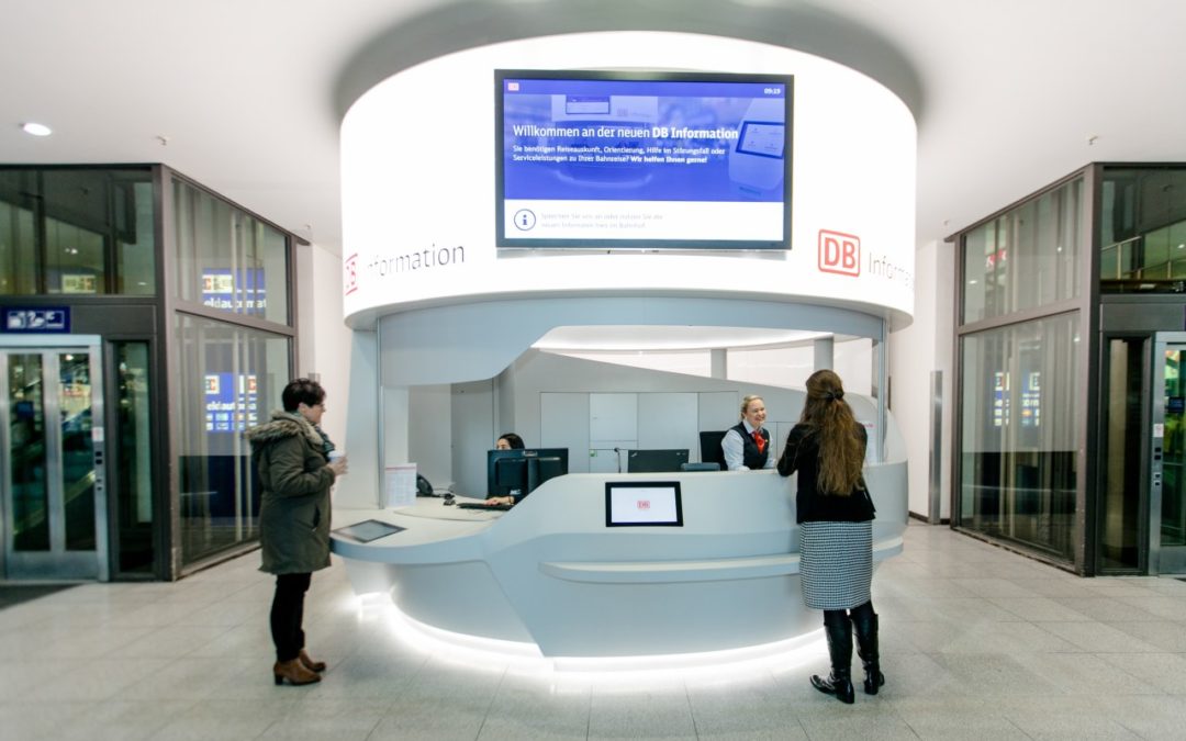 Neues Design der DB-Information im Nürnberger Hauptbahnhof