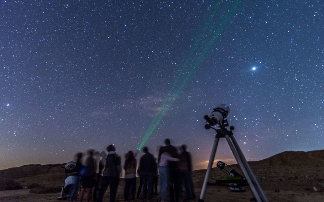 Sternschnuppen beim „Sternensommer“-Festival in der Negev-Wüste