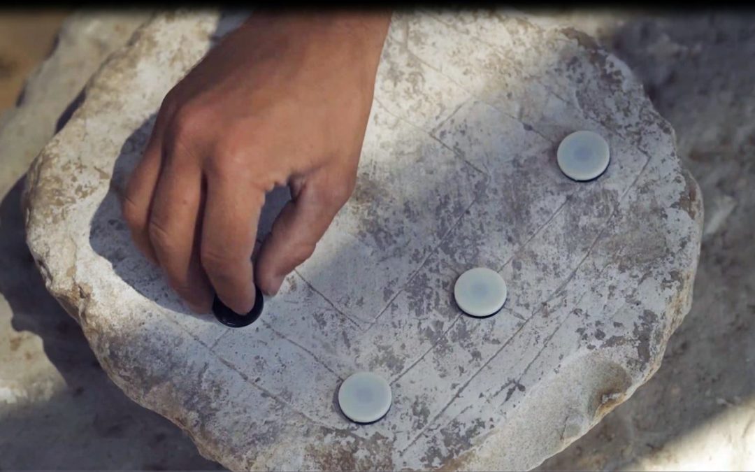 Historische Brettspiele bei Ausgrabungen in Israel entdeckt