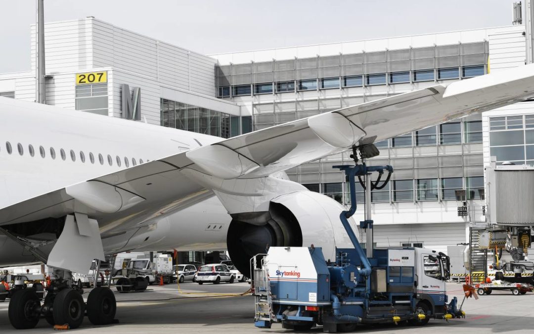 Klimafreundliches Kerosin am Flughafen München